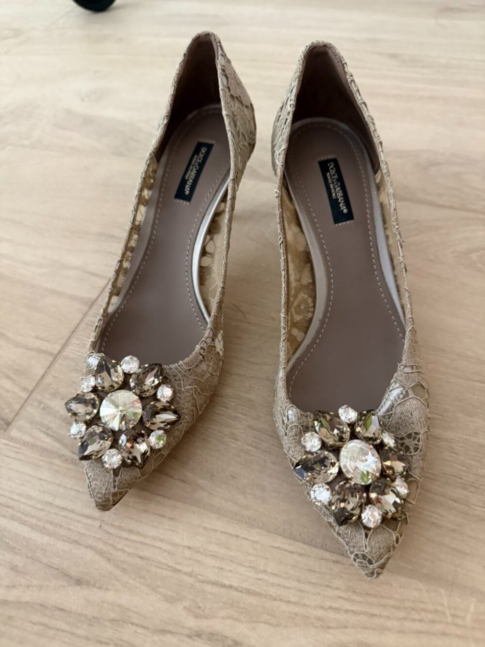 Dolce & Gabbana Lace Pumps with Brooch Detailing | Size 7 (Italian 37.5)